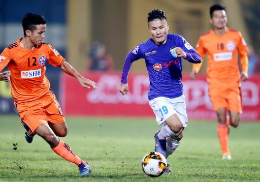 Sự nghiệp bóng đá trong nước của Quang Hải